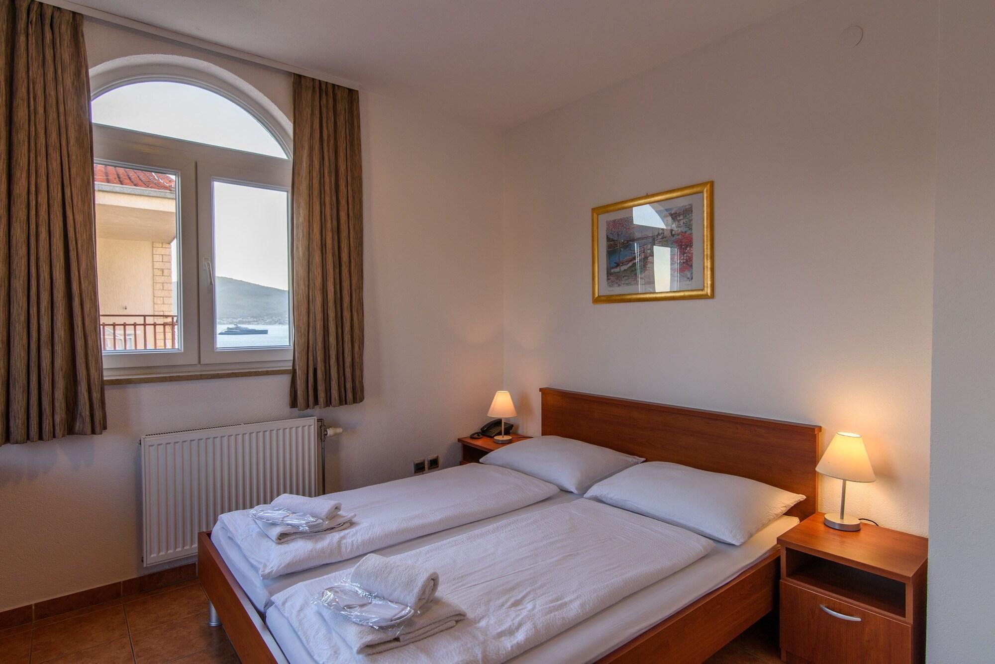 Boutique Paula 3*