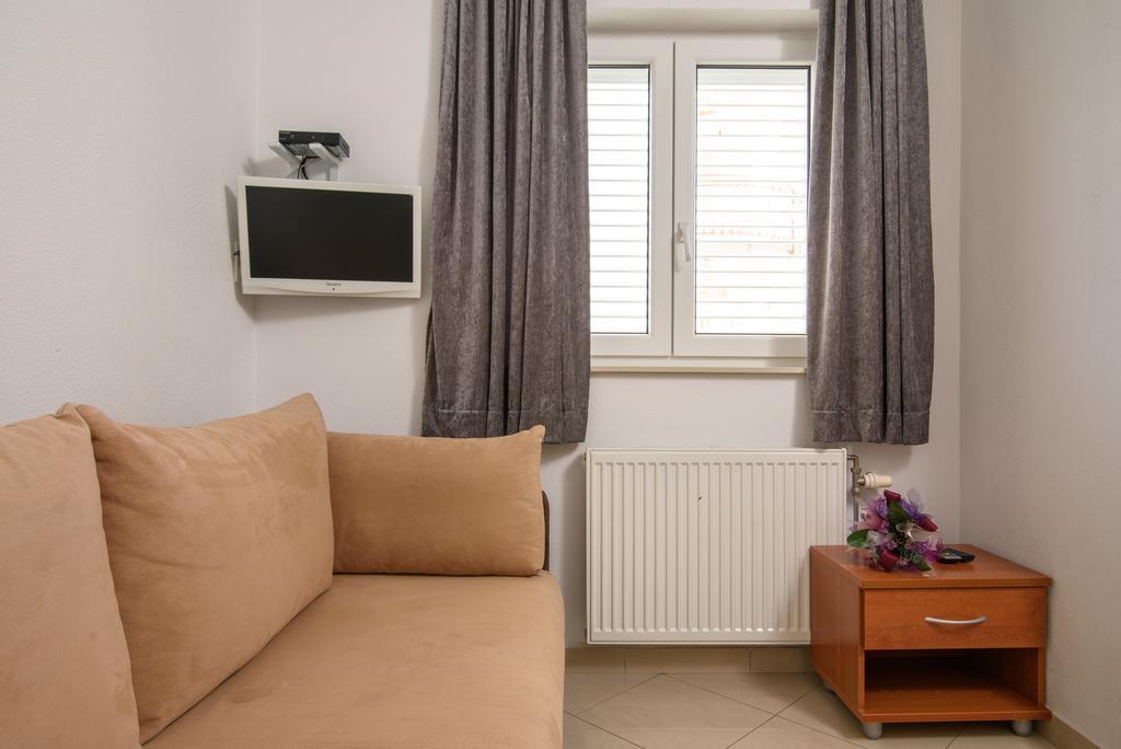 Boutique Paula 3* Okrug Gornji