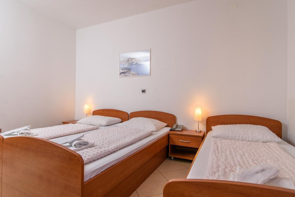 krevet i doručak Boutique Paula 3*